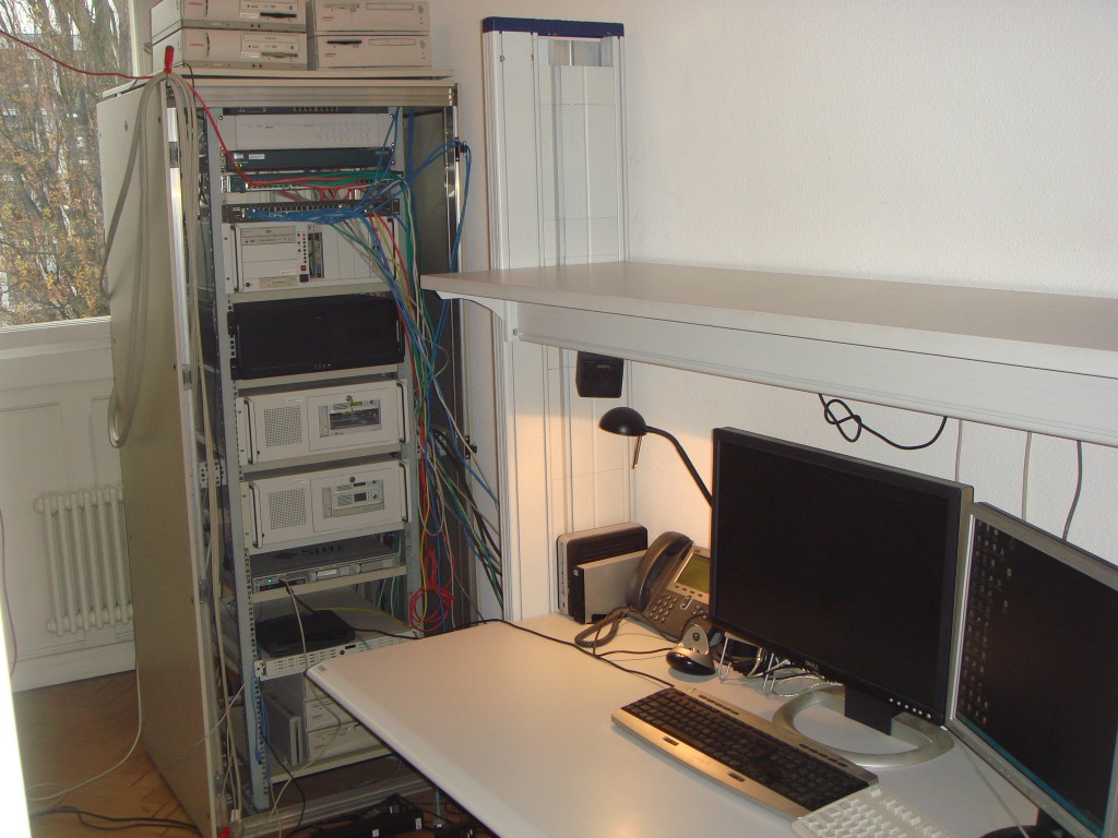 2006 November Computer Room